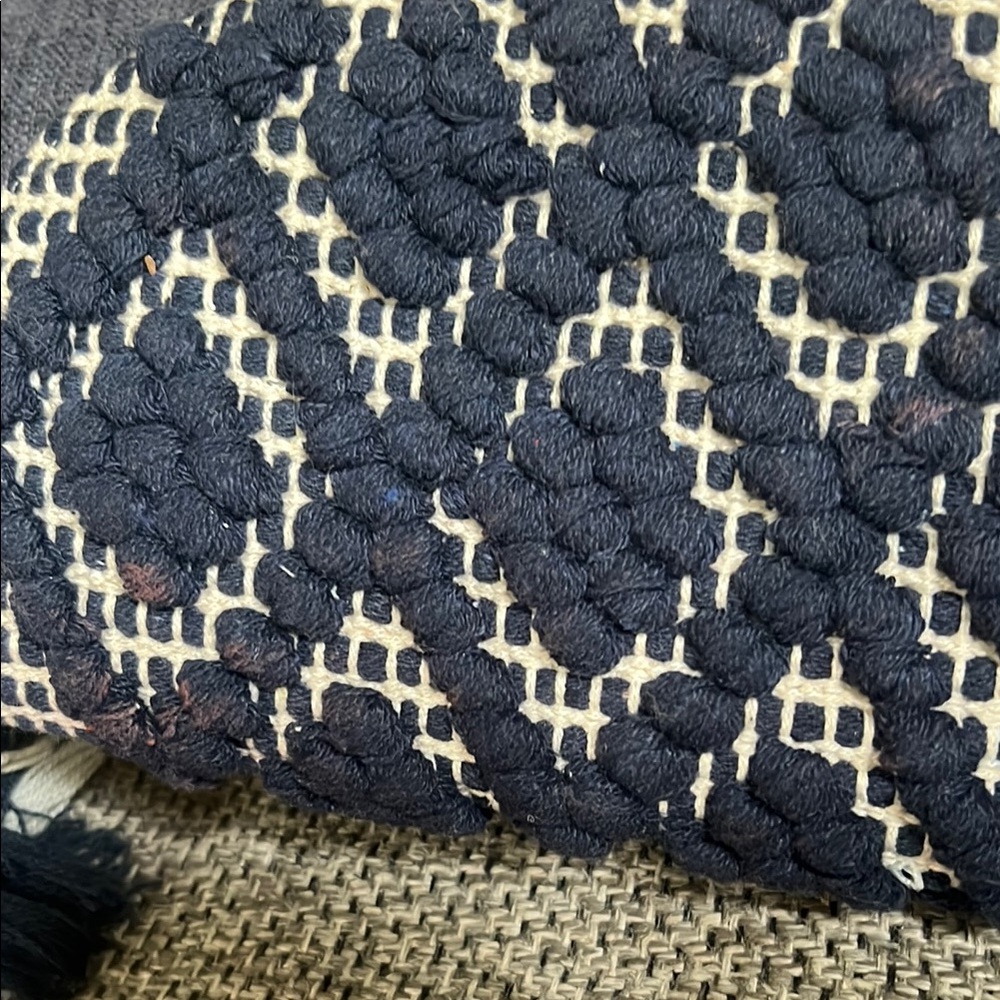 Navy and Cream Textured Vintage Accent Clutch - Picture 5 of 5